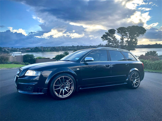 VORS TR4 Alloy Wheels Hyper Black 18 X 9.5 38P to suit Audi