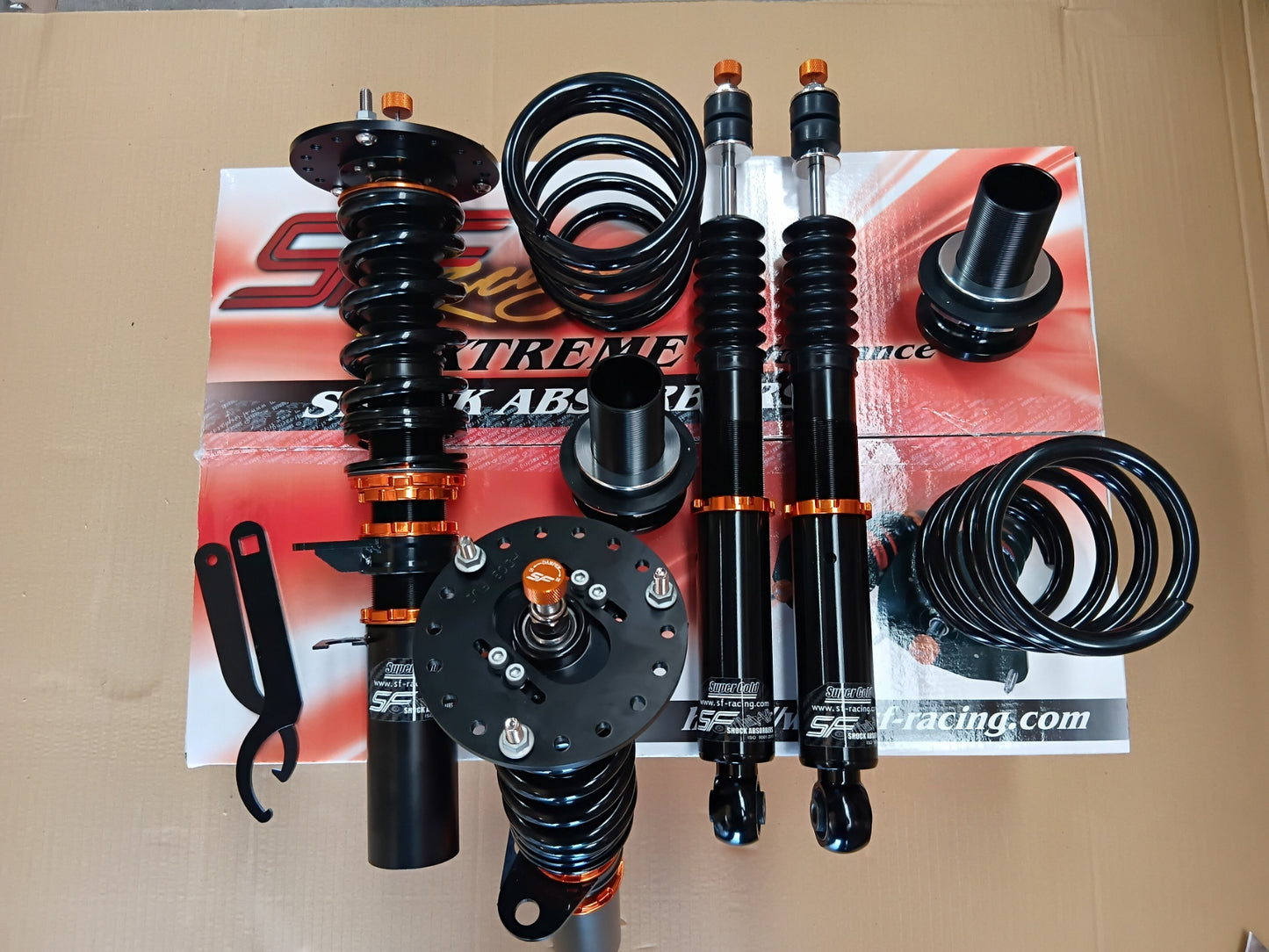 HOLDEN SF Racing & XYZ COILOVERS